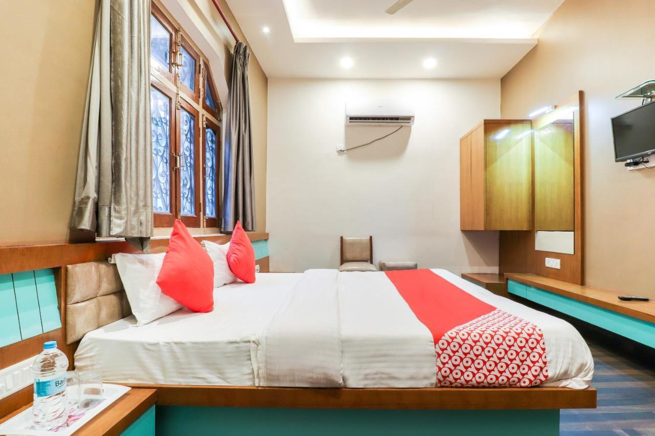 OYO 26781 Hotel Raghupati Ayodhya Exterior foto